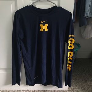 nike michigan long sleeve